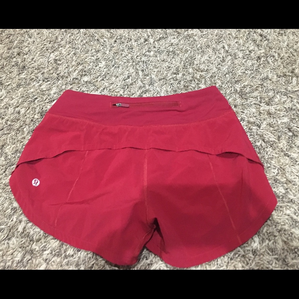 Lulemon shorts